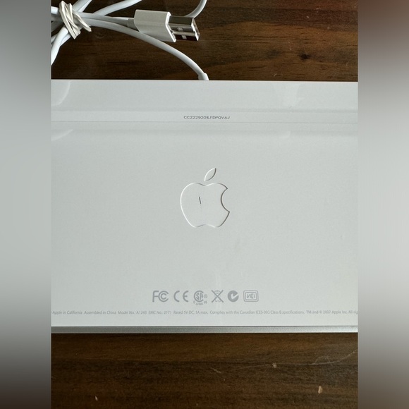 Magic Keyboard usb connection - Picture 2 of 4